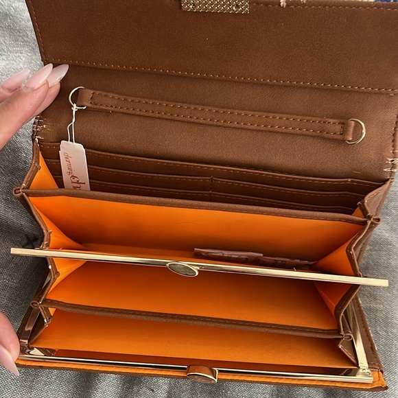 Charming Charlie Wallet - Picture 3 of 4